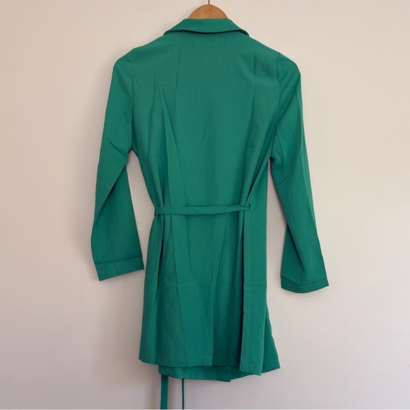 Petal & Pup Summit blazer dress in green New With Tags Size: XS - Picture 3 of 4